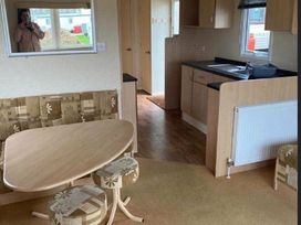 Silver Beach Caravan Park - Holiday Accommodation 13802 - Lincolnshire - 1185400 - thumbnail photo 5