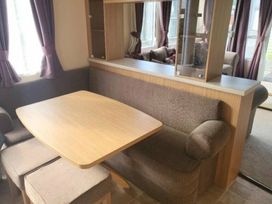 Coastfield Holiday Village - Holiday Accommodation 13803 - Lincolnshire - 1185401 - thumbnail photo 3