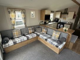 Ty Mawr Holiday Park - Holiday Accommodation 13807 - North Wales - 1185402 - thumbnail photo 2