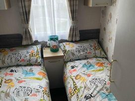 Flamingo Land Holiday Park - Holiday Accommodation 13824 - North Yorkshire (incl. Whitby) - 1185404 - thumbnail photo 11