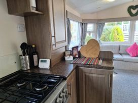 Todber Valley Holiday Park - Holiday Accommodation 13827 - Lake District - 1185405 - thumbnail photo 12