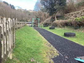 Hele Valley Holiday Park - Holiday Accommodation 13864 - Devon - 1185409 - thumbnail photo 17