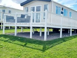 Crimdon Dene Holiday Park - Holiday Accommodation 13874 - Yorkshire Dales - 1185412 - thumbnail photo 1