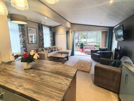 Wild Duck Holiday Park - Holiday Accommodation 13909 - Norfolk - 1185419 - thumbnail photo 2
