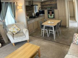 Marton Mere Holiday Village - Holiday Accommodation 13918 - Lake District - 1185420 - thumbnail photo 13