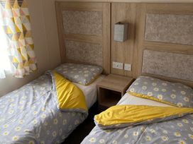 Marton Mere Holiday Village - Holiday Accommodation 13918 - Lake District - 1185420 - thumbnail photo 15