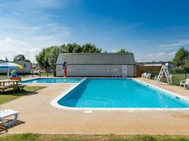 Seaview, Whitstable - Holiday Accommodation 13927 - Kent & Sussex - 1185423 - thumbnail photo 11