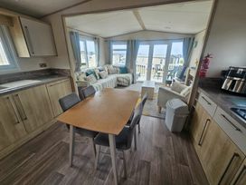 Doniford Bay - Holiday Accommodation 13949 - Devon - 1185426 - thumbnail photo 8