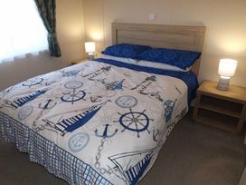 Challaborough Bay Holiday Park - Holiday Accommodation 13966 - Devon - 1185429 - thumbnail photo 5