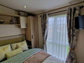 Flamingo Land Holiday Park - Holiday Accommodation 13969 - North Yorkshire (incl. Whitby) - 1185431 - thumbnail photo 10
