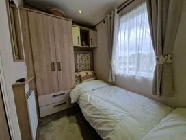 Flamingo Land Holiday Park - Holiday Accommodation 13969 - North Yorkshire (incl. Whitby) - 1185431 - thumbnail photo 11