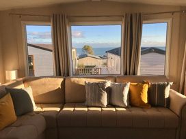 Ladram Bay Holiday Park - Holiday Accommodation 13971 - Devon - 1185434 - thumbnail photo 6