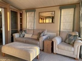 Devon Cliffs Holiday Park - Holiday Accommodation 13976 - Devon - 1185435 - thumbnail photo 3