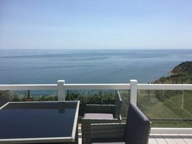 Devon Cliffs Holiday Park - Holiday Accommodation 13976 - Devon - 1185435 - thumbnail photo 18