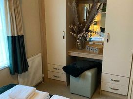 Flamingo Land Holiday Park - Holiday Accommodation 13997 - North Yorkshire (incl. Whitby) - 1185438 - thumbnail photo 10