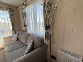 The Flask Holiday Park - Holiday Accommodation 14015 - North Yorkshire (incl. Whitby) - 1185442 - thumbnail photo 4