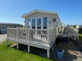 Primrose Valley Holiday Park - Holiday Accommodation 14041 - North Yorkshire (incl. Whitby) - 1185448 - thumbnail photo 2