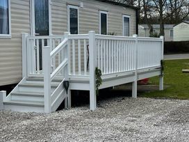 Marton Mere Holiday Village - Holiday Accommodation 14046 - Lake District - 1185449 - thumbnail photo 10