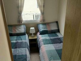 Primrose Valley Holiday Park - Holiday Accommodation 14052 - North Yorkshire (incl. Whitby) - 1185451 - thumbnail photo 9