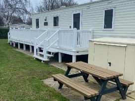 Burnham-on-Sea Holiday Park - Holiday Accommodation 14080 - Devon - 1185456 - thumbnail photo 16