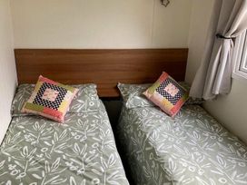 Skipsea Sands Holiday Park - Holiday Accommodation 14112 - North Yorkshire (incl. Whitby) - 1185461 - thumbnail photo 14