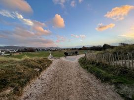 Lido Beach Holiday Park - Holiday Accommodation 14114 - North Wales - 1185462 - thumbnail photo 14