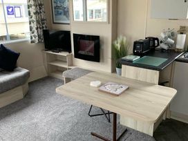Marton Mere Holiday Village - Holiday Accommodation 14123 - Lake District - 1185464 - thumbnail photo 1