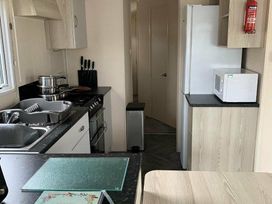 Marton Mere Holiday Village - Holiday Accommodation 14123 - Lake District - 1185464 - thumbnail photo 3