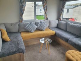 Weymouth Bay Holiday Park - Holiday Accommodation 14152 - Dorset - 1185469 - thumbnail photo 4