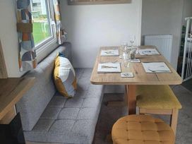 Weymouth Bay Holiday Park - Holiday Accommodation 14152 - Dorset - 1185469 - thumbnail photo 5