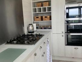 Blue Dolphin Holiday Park - Holiday Accommodation 14200 - North Yorkshire (incl. Whitby) - 1185475 - thumbnail photo 5
