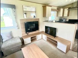 White Acres Holiday Park - Holiday Accommodation 14201 - Cornwall - 1185476 - thumbnail photo 14