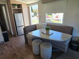 Seton Sands Caravan Park - Holiday Accommodation 14207 - Scottish Lowlands - 1185477 - thumbnail photo 2