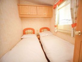The Bungalow Camp Caravan Park - Holiday Accommodation 14217 - North Wales - 1185482 - thumbnail photo 12