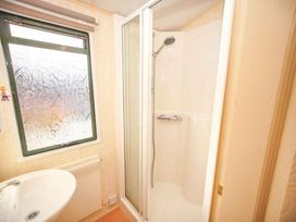 The Bungalow Camp Caravan Park - Holiday Accommodation 14217 - North Wales - 1185482 - thumbnail photo 13