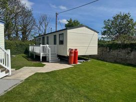 The Bungalow Camp Caravan Park - Holiday Accommodation 14218 - North Wales - 1185483 - thumbnail photo 9