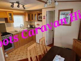 Browns Holiday Park - Holiday Accommodation 14224 - North Wales - 1185486 - thumbnail photo 2