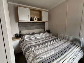 Blue Dolphin Holiday Park - Holiday Accommodation 14248 - North Yorkshire (incl. Whitby) - 1185491 - thumbnail photo 4