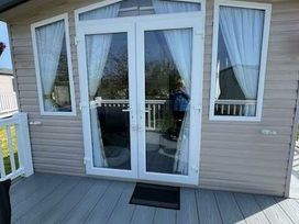 Blue Dolphin Holiday Park - Holiday Accommodation 14248 - North Yorkshire (incl. Whitby) - 1185491 - thumbnail photo 9