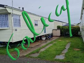 Lyons Winkups and Primrose - Holiday Accommodation 14280 - North Wales - 1185497 - thumbnail photo 2