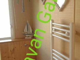 Lyons Winkups and Primrose - Holiday Accommodation 14280 - North Wales - 1185497 - thumbnail photo 14