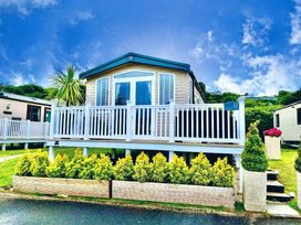 Penally Court - Holiday Accommodation 14286 - South Wales - 1185499 - thumbnail photo 1