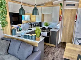 Penally Court - Holiday Accommodation 14286 - South Wales - 1185499 - thumbnail photo 9
