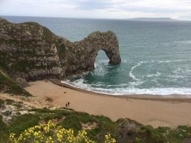 Durdle Door Holiday Park - Holiday Accommodation 1429 - Dorset - 1185501 - thumbnail photo 12