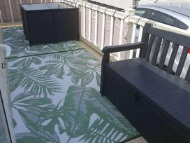 Trecco Bay - Holiday Accommodation 14311 - Somerset & Wiltshire - 1185505 - thumbnail photo 9