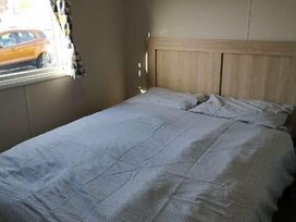 Presthaven Beach Resort - Holiday Accommodation 14316 - North Wales - 1185506 - thumbnail photo 3