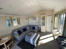 Rockley Park - Holiday Accommodation 14325 - Dorset - 1185509 - thumbnail photo 3