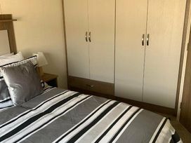 Unity Holiday Resort - Holiday Accommodation 14383 - Somerset & Wiltshire - 1185515 - thumbnail photo 8