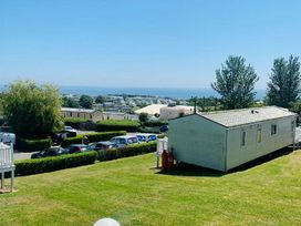 Devon Cliffs Holiday Park - Holiday Accommodation 14385 - Devon - 1185517 - thumbnail photo 9