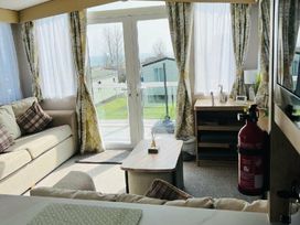 Devon Cliffs Holiday Park - Holiday Accommodation 14385 - Devon - 1185517 - thumbnail photo 14